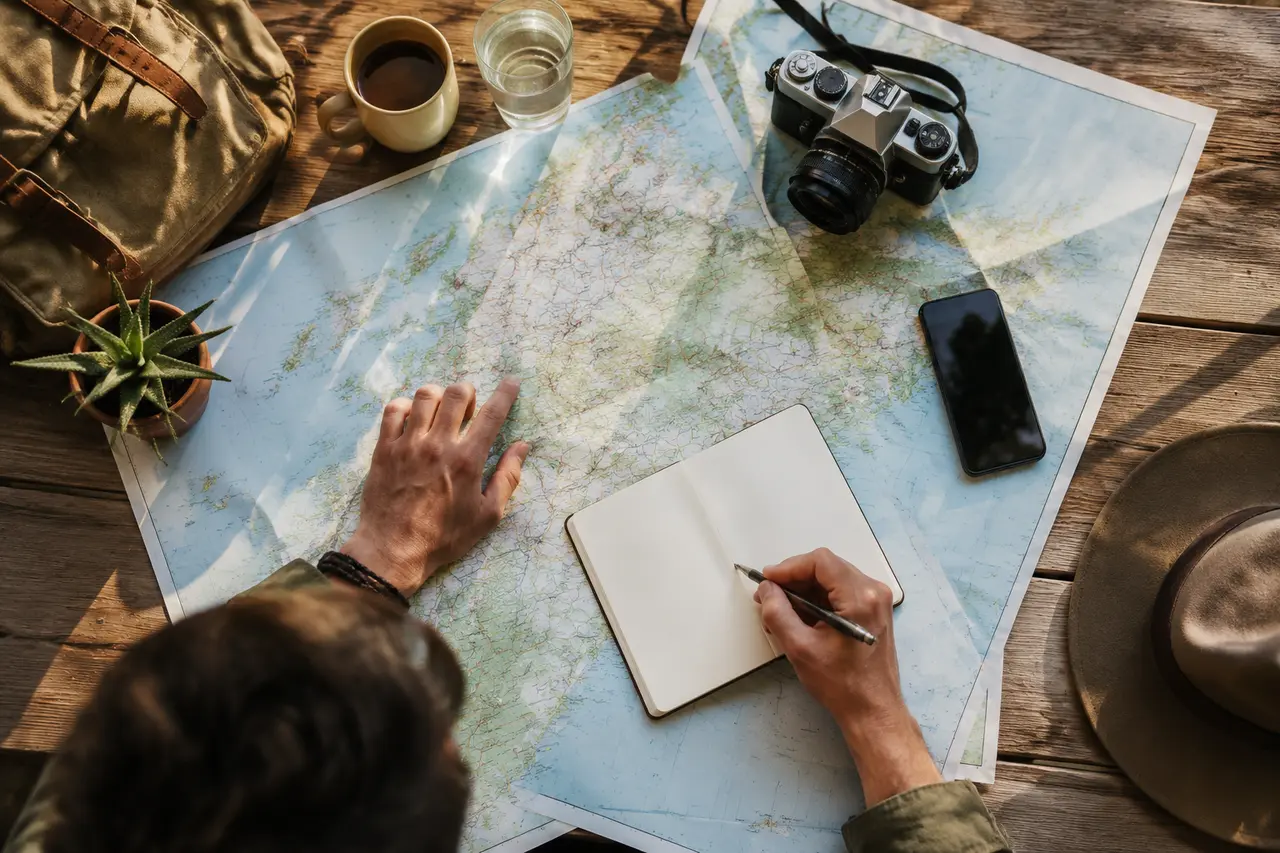 Pianificazione di un itinerario su una mappa